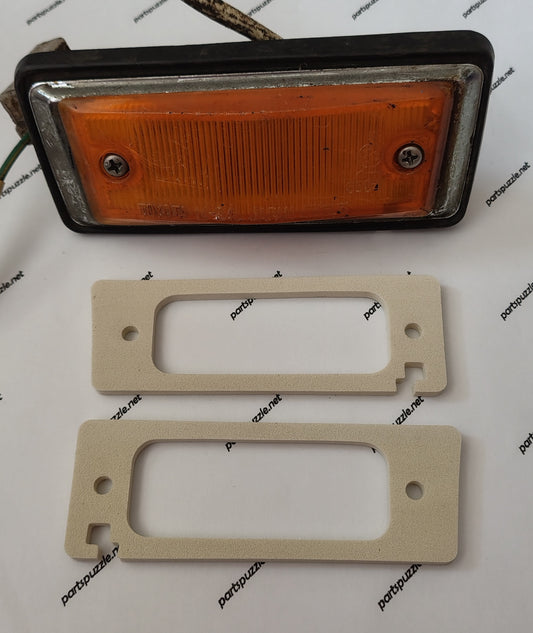 Gaskets for Toyota Celica TA22 RA28 side indicators, turn signal lenses.